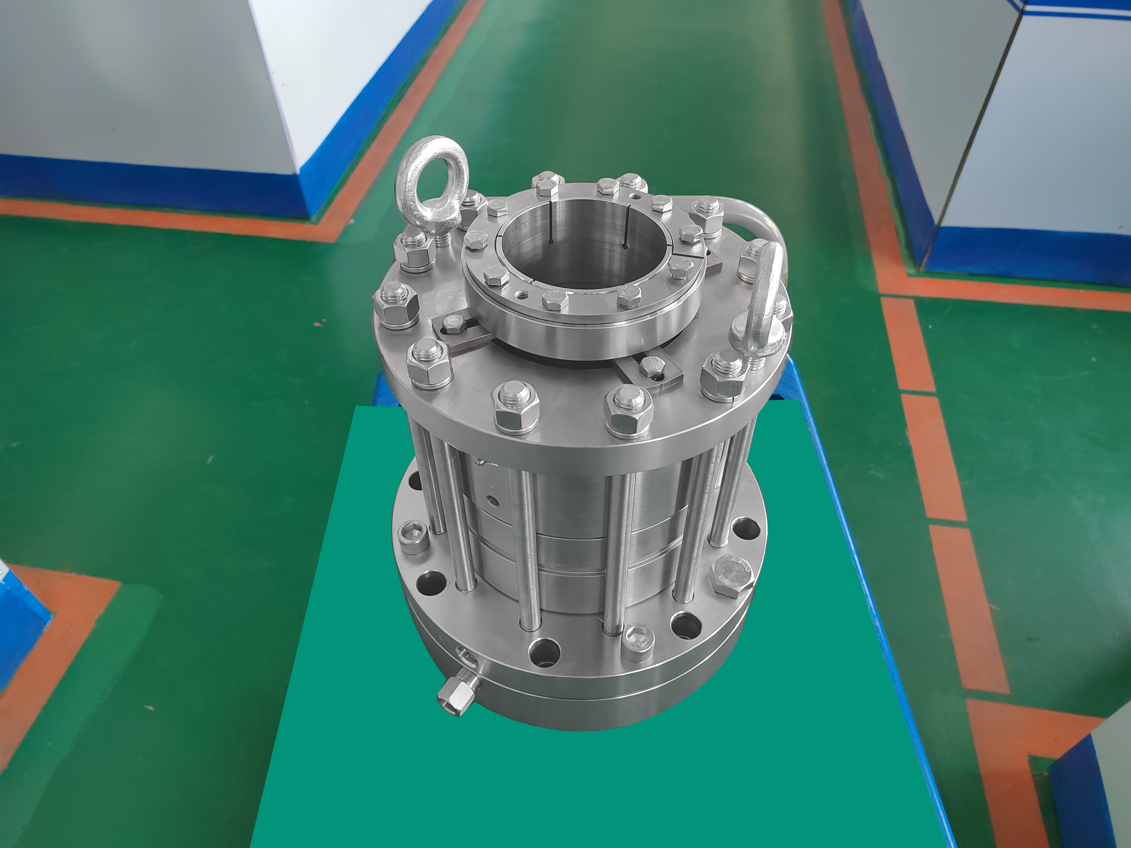 Mechanical Seal for the Reactor